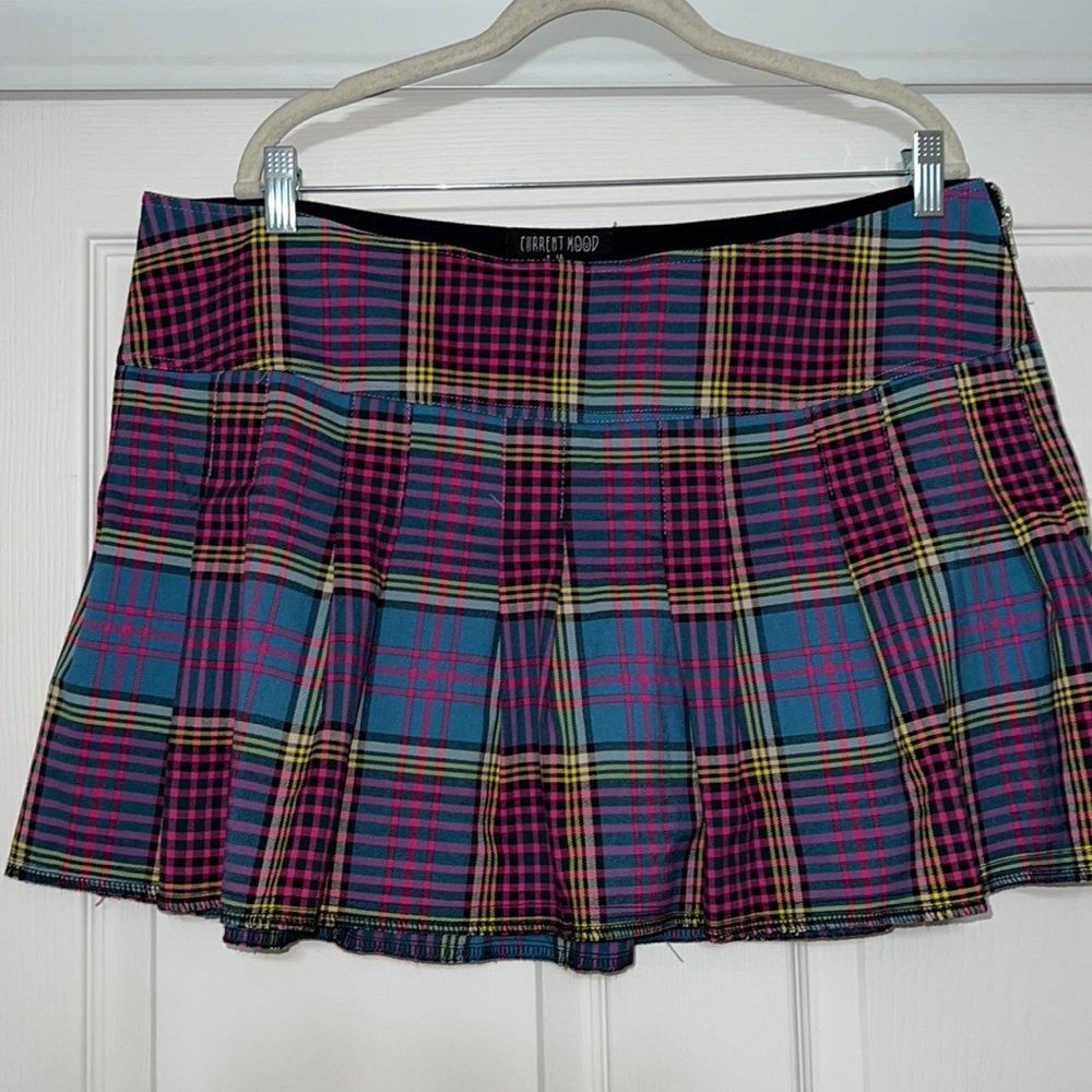 Current mood pleated skirt, low rise